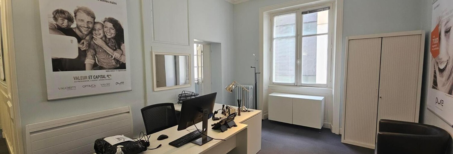 Bureau  264 m² à louer à Tours (37000)