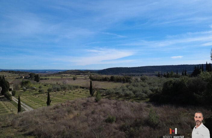 NEBIAN GROS POTENTIEL POUR CETTE VILLA DES ANNEES 70 T5 DE 1 — photo 2