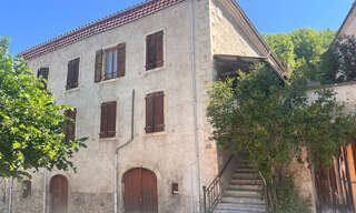 Maison 8 Pièces 230 m² à vendre à Beaurières (26310)