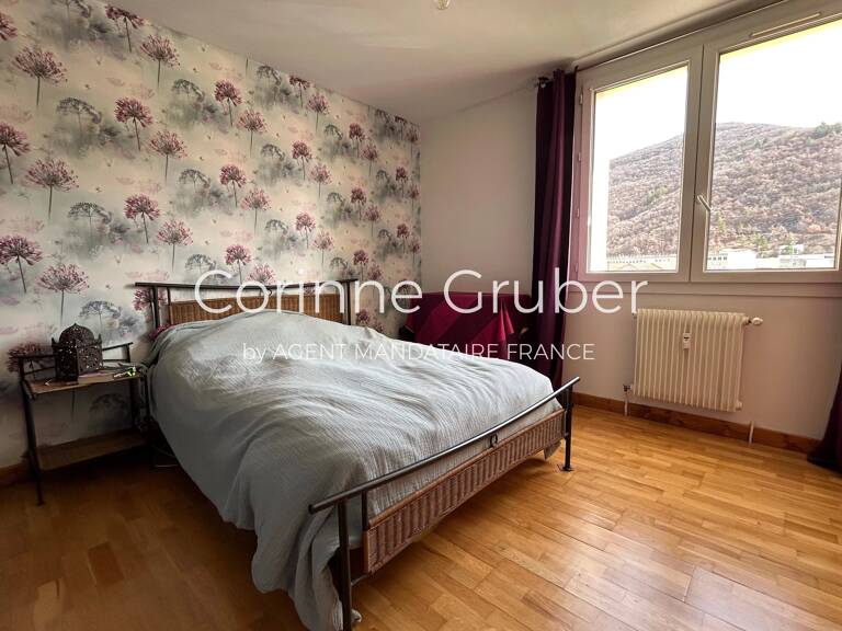 DIGNE-LES-BAINS TYPE 4 DE 93 M²,  CAVE et PARKING — photo 1