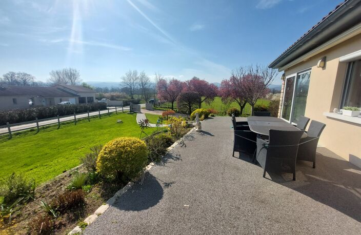 Vente maison 5 pièces 133 m² Montbrison (42600) — photo 5