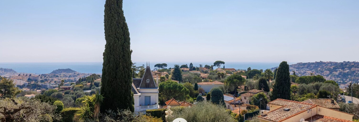 Maison 5 Pièces 140 m² à vendre à Nice (06100)