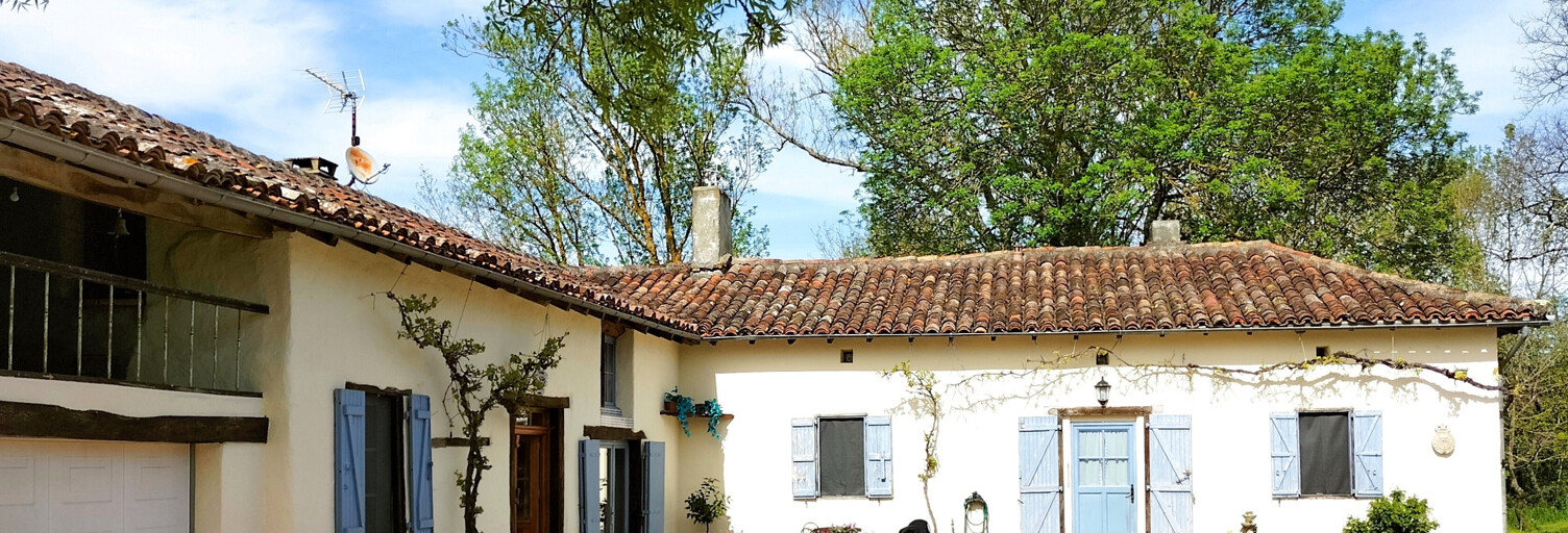 Maison 11 Pièces 300 m² à vendre à Cap d'Astarac (32140)