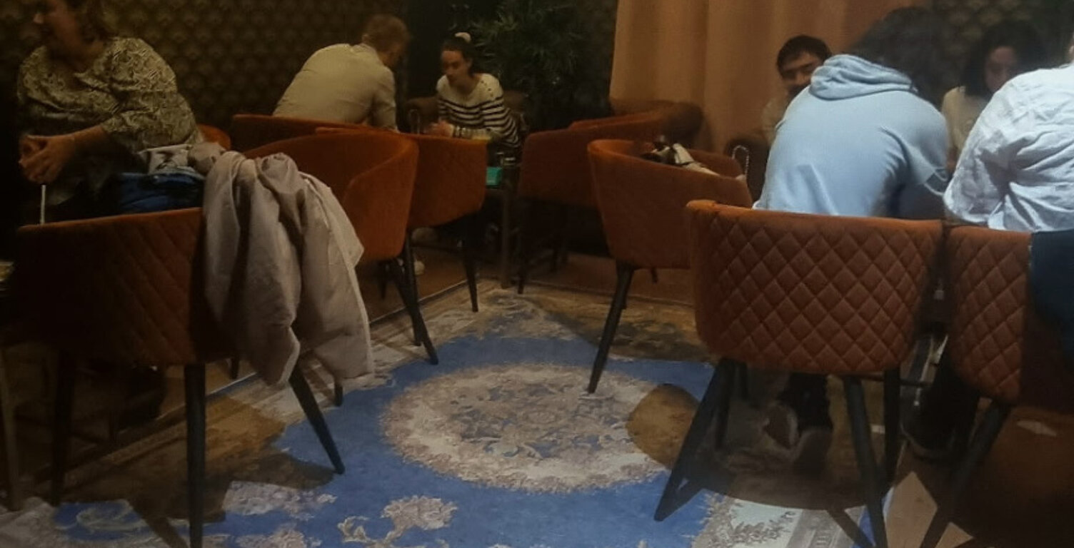 Pub-café à céder — photo 1