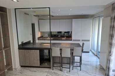 Appartement 4 pièces 2970 €