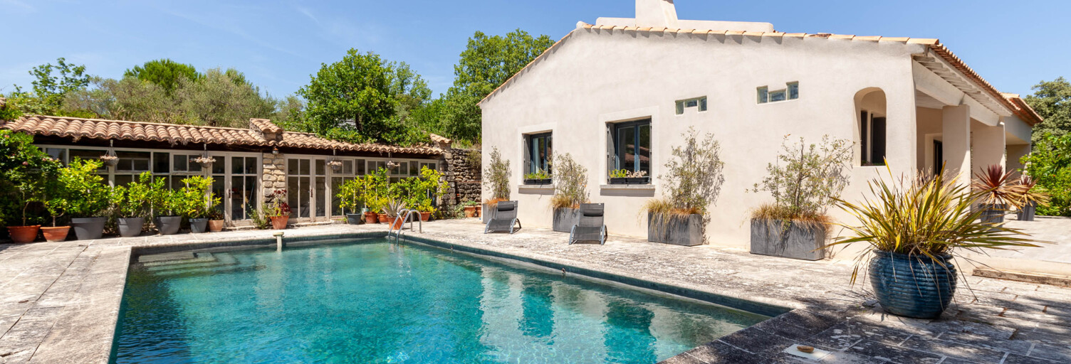 Maison 6 Pièces 140 m² à vendre à Cucuron (84160)