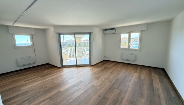 Appartement 3 pièces  à vendre Fréjus 83600