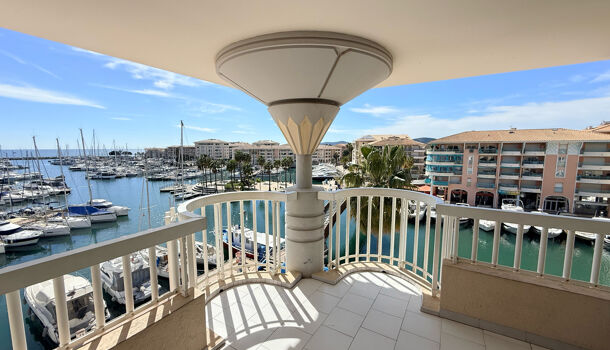 Appartement 3 pièces  à vendre Fréjus 83600