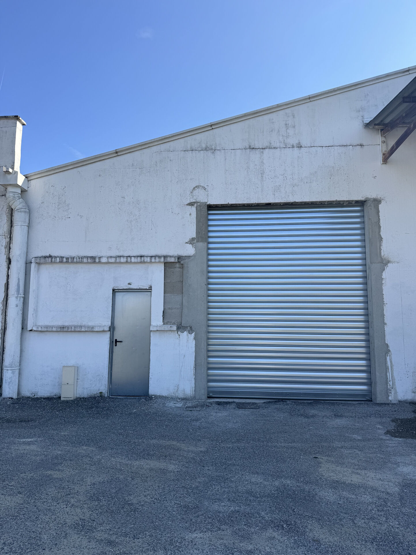 Local d'activit&eacute;s  à vendre Lons 64140