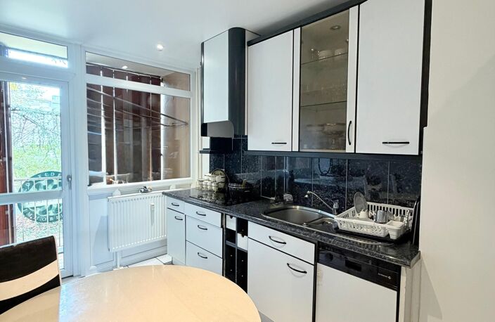 Vente appartement 4 pièces 88 m² Rixheim (68170) — photo 3