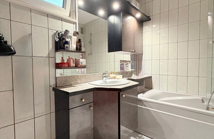 Vente appartement 4 pièces 88 m² Rixheim (68170) — photo 4