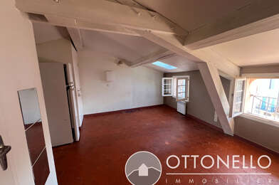 Appartement 2 pièces 460 €
