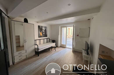 Appartement 1 pièces 470 €