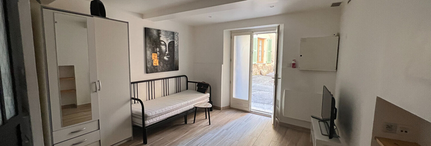 Appartement 1 Pièce 21 m² à louer à Roquebrune-sur-Argens (83520)