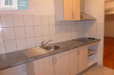 Appartement 4 pièces 395 €