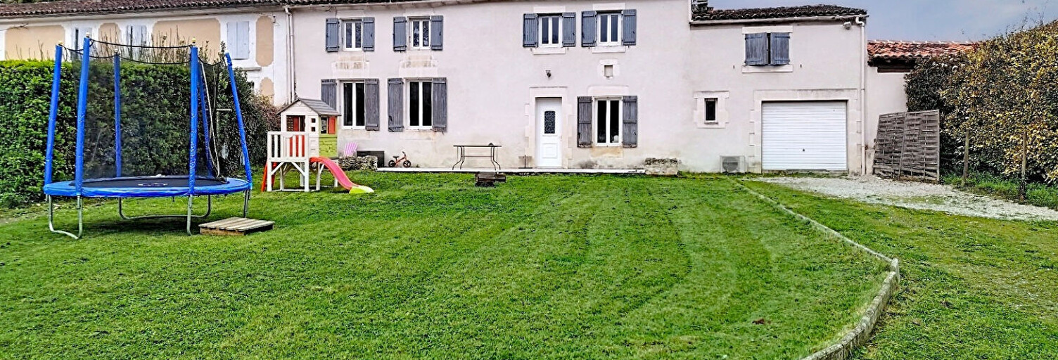 Maison 5 Pièces 116 m² à vendre à Échebrune (17800)