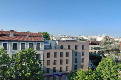 Appartement 2 pièces 755 €