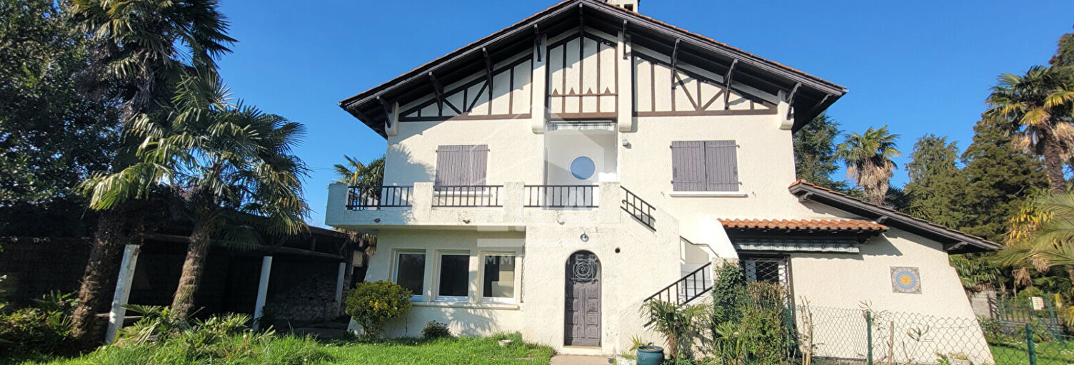 Appartement 4 Pièces 88 m² à louer à Pau (64000)