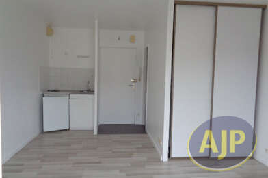 Appartement 1 pièces 335 €