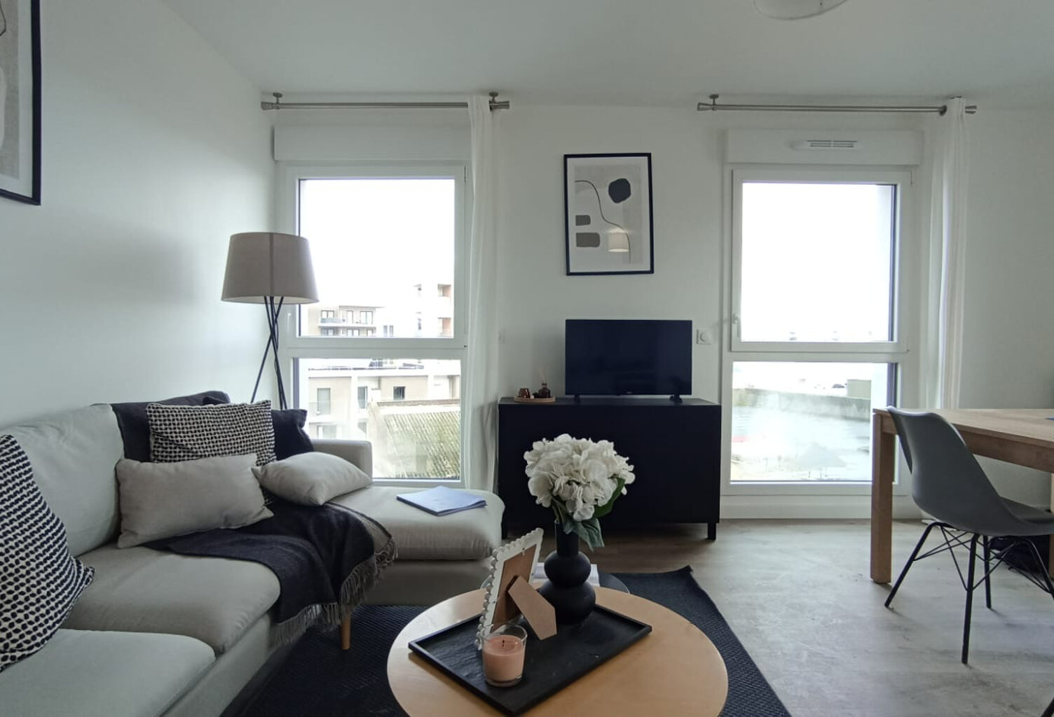 Appartement 3 pièces de 70m² avec terrasse et parkings — photo 1