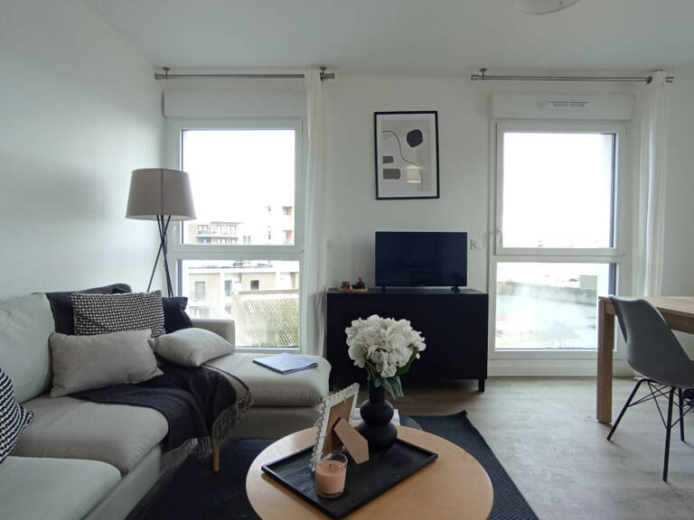 Appartement 3 pièces de 70m² avec terrasse et parkings — photo 1