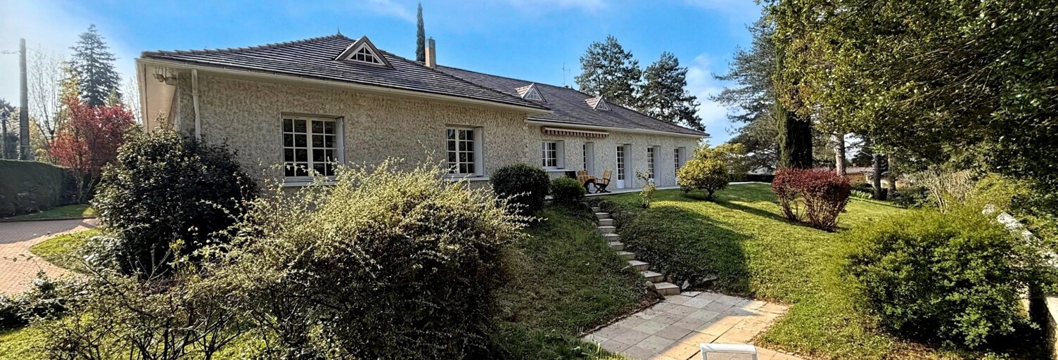 Maison 9 Pièces 323 m² à vendre à Poitiers (86000)