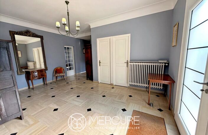 MAISON de 323 M² sur 2.730 M² de JARDIN — photo 4
