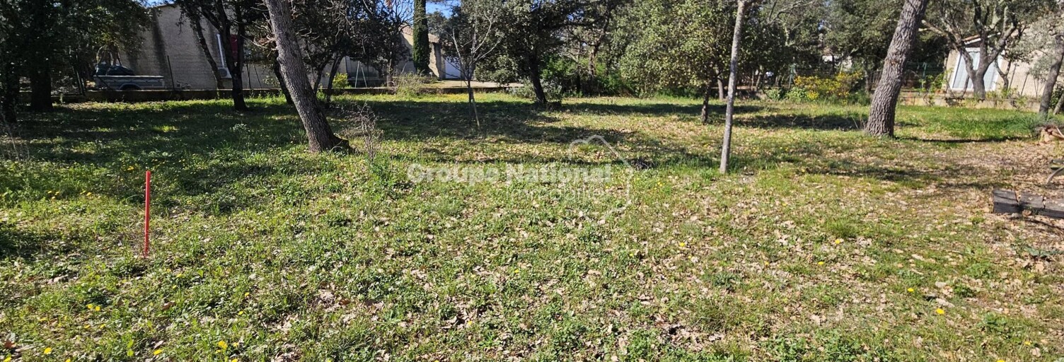 Terrain  593 m² à vendre à Saint-Didier (84210)