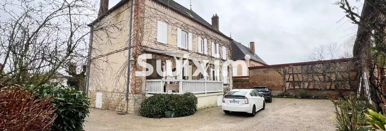 Maison 10 Pièces 298 m² à vendre à Saint-Germain-du-Bois (71330)
