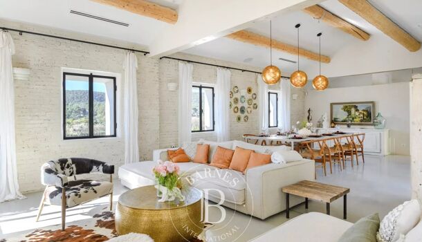 Propri&eacute;t&eacute; 10 pièces  à vendre Cassis 13260