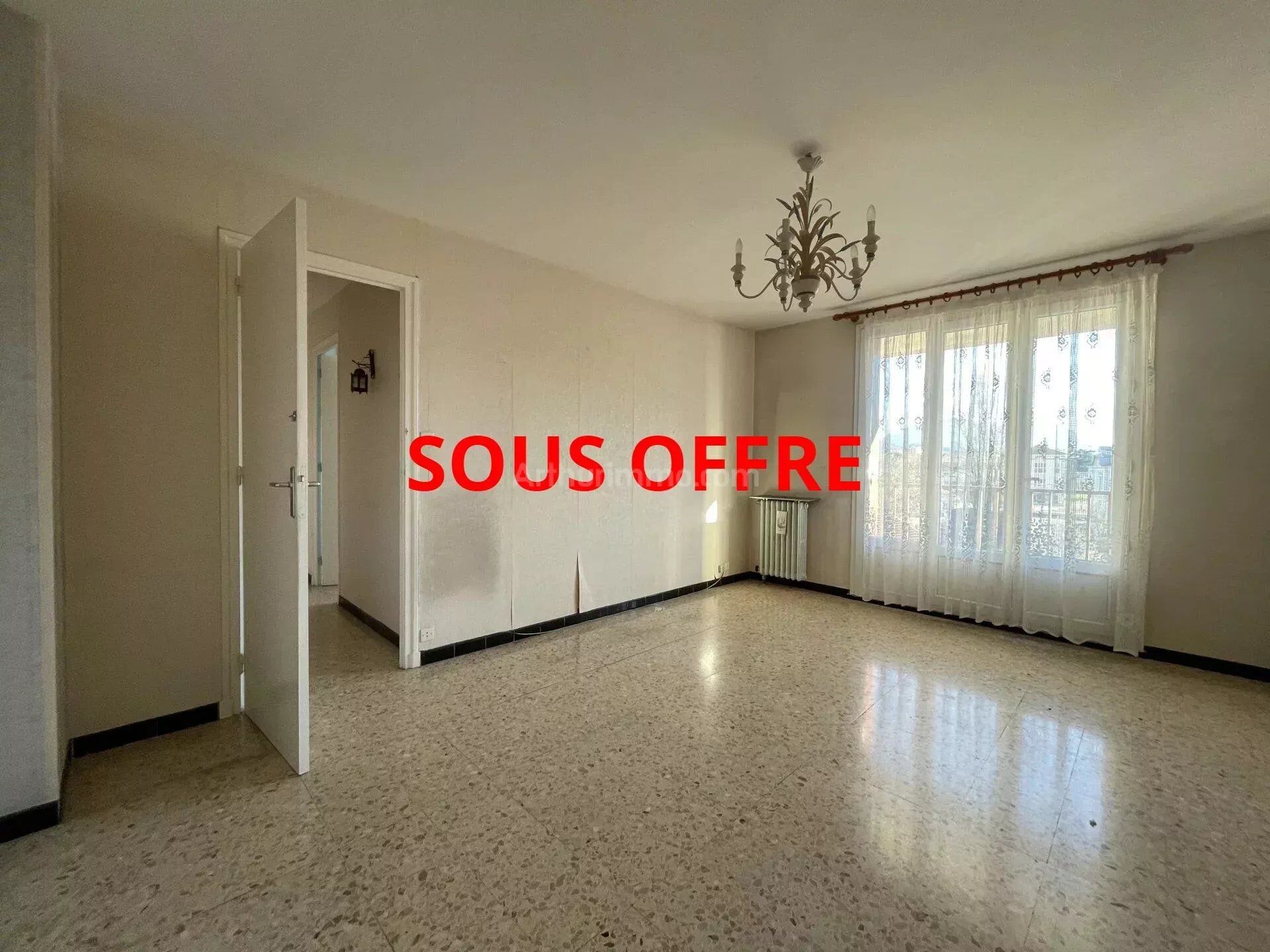 Appartement 5 pièces 117 m² · à Grenoble · 117 m² · 168 000 €