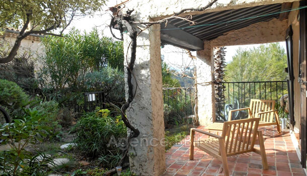 Villa / Maison 7 pièces  à vendre Nice 06000