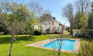 Maison 12 Pièces 300 m² à vendre à Laroque-d'Olmes (09600)