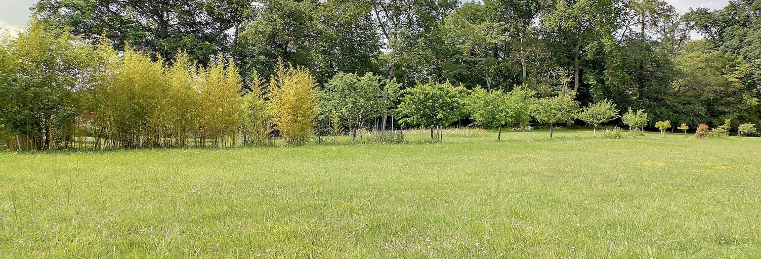 Terrain  1363 m² à vendre à Fargues-Saint-Hilaire (33370)