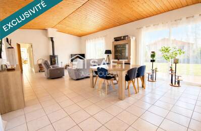 Espace et luminosité pour cette maison composée de 4 chambres + garage de 65 m2 environ — photo du bien