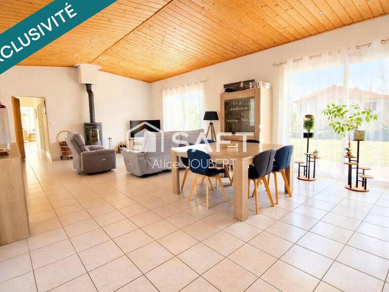 Espace et luminosité pour cette maison composée de 4 chambres + garage de 65 m2 environ — photo 1