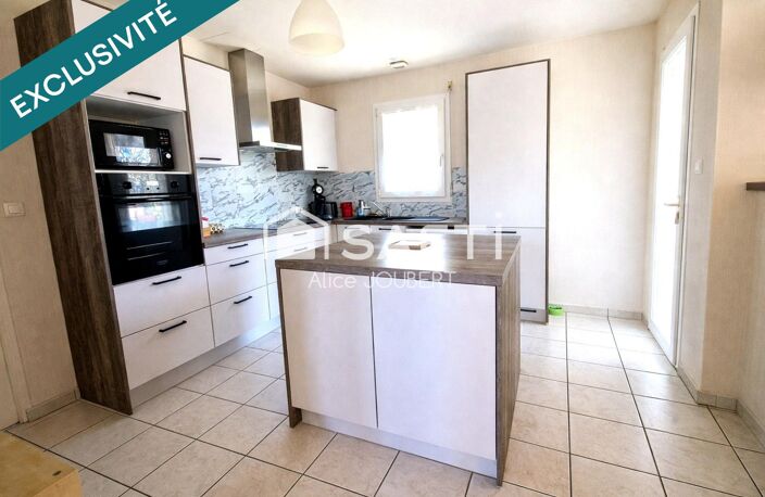 Espace et luminosité pour cette maison composée de 4 chambres + garage de 65 m2 environ — photo 3