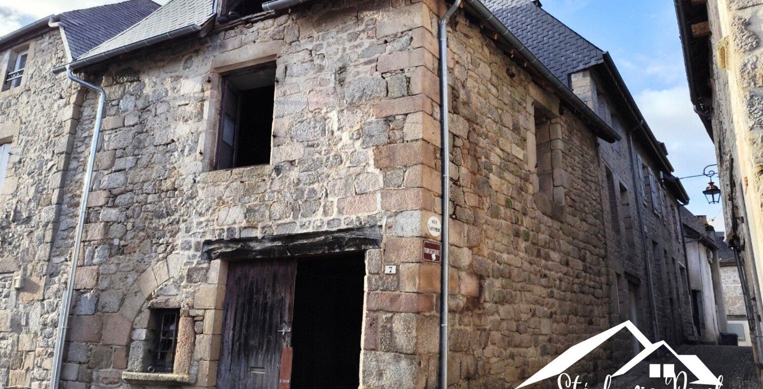 Bien atypique & plein de charme ! Ancien four à pain à rénové au cœur de Meymac — photo 1