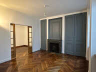 Saint Pothin T1 bis de 53 m2 — photo 4