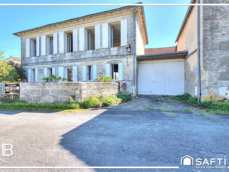 Maison en pierre et nombreuses dépendances — photo 1