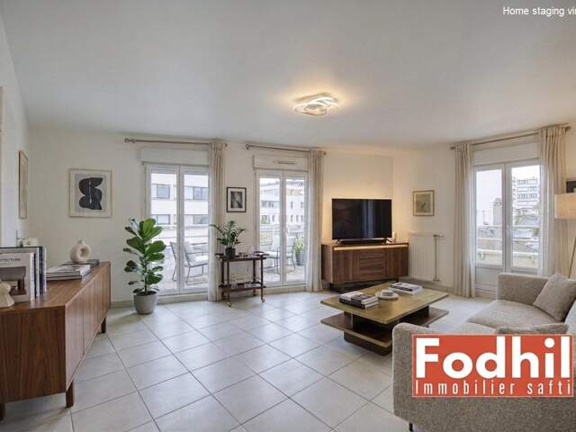 Appartement 3 pièces de 64m²- au 3éme sans vis à vis- Balcon et Parking. — photo du bien