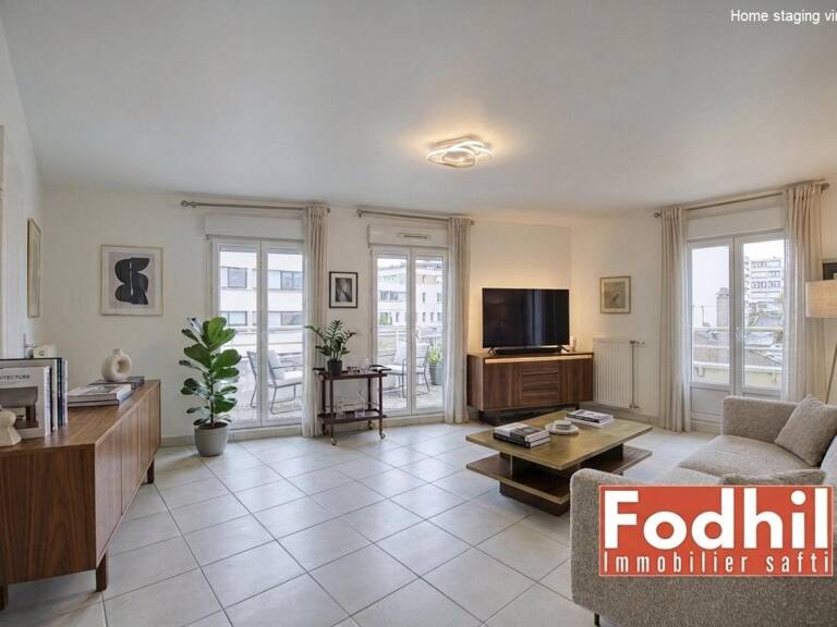 Appartement 3 pièces de 64m²- au 3éme sans vis à vis- Balcon et Parking. — photo 1