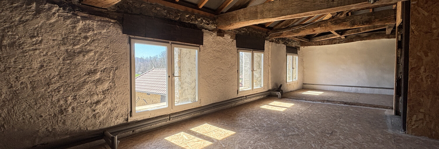 Maison 8 Pièces 142 m² à vendre à Montferrat (38620)