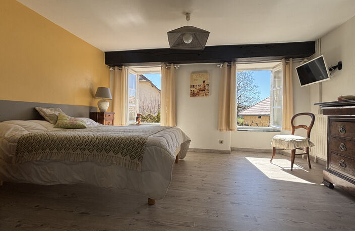 Maison individuelle avec dépendance — photo 3