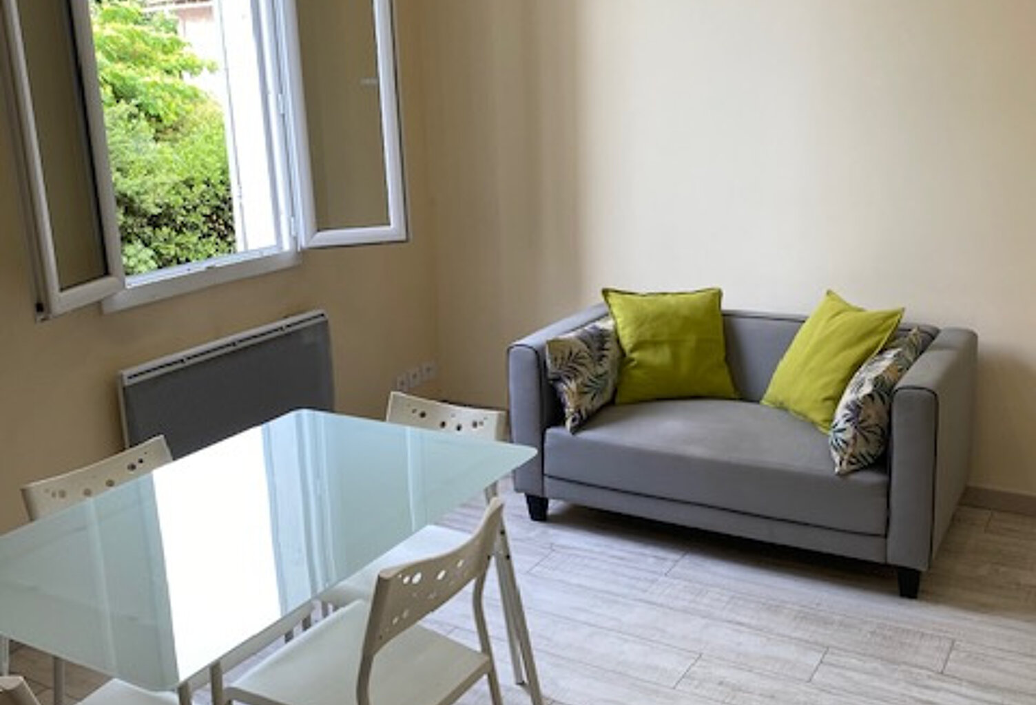 APPARTEMENT T2 SAINTE-MARGUERITE AVEC UNE PLACE DE PARKING — photo 1