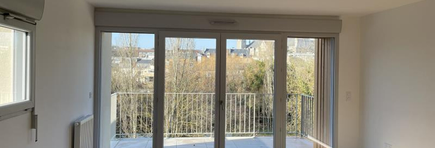 Appartement 5 Pièces 99 m² à louer à Poitiers (86000)