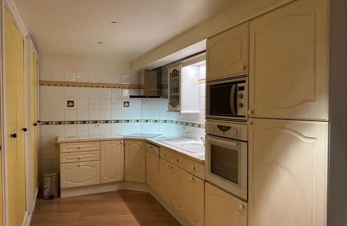 APPARTEMENT ESPRIT LOFT - POITIERS CENTRE - RDC — photo 5