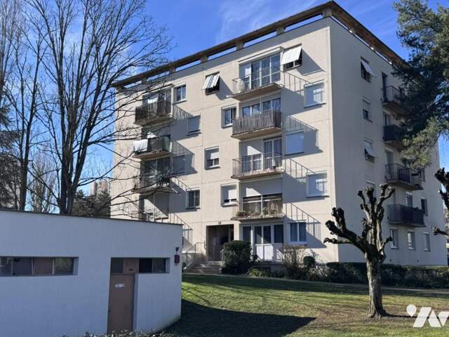 Appartement 4 pièces 75 m² à Dijon — photo du bien