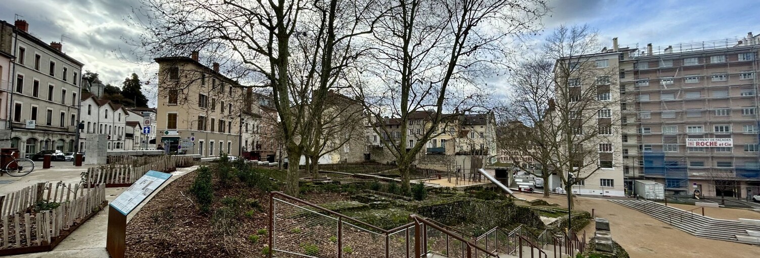 Immeuble   m² à vendre à Vienne (38200)