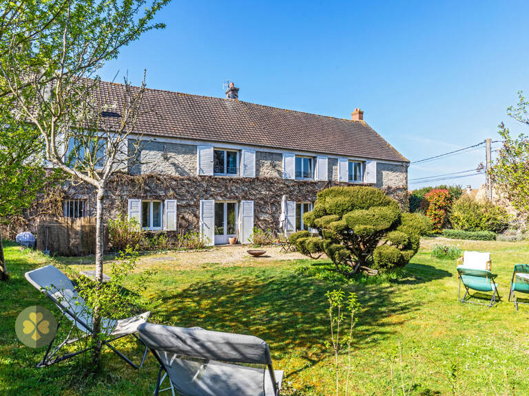 DEPT Yvelines (78) Montfort l'Amaury + A vendre maison 350 m — photo 1